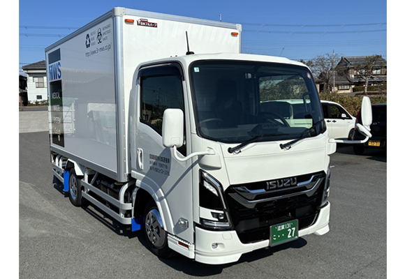 画像：2t保冷車
